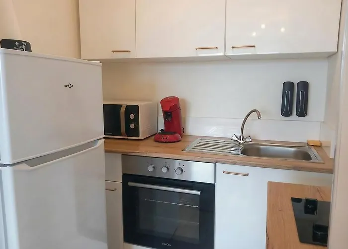 Le Emy - - Lumineux - Wi-fi - Fibre - Parking Apartment Metz